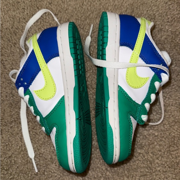 Nike Dunk Low - Picture 6 of 6